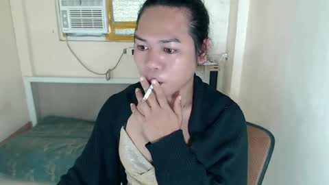 bella_ngo online show from June 22, 4:09 am