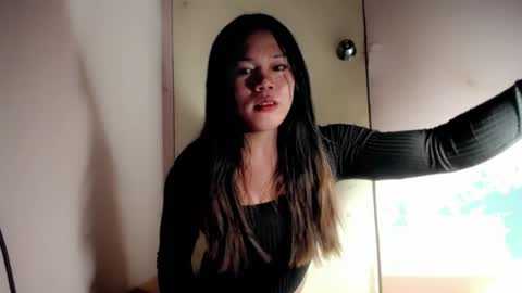 bella_ngo online show from July 26, 6:32 am