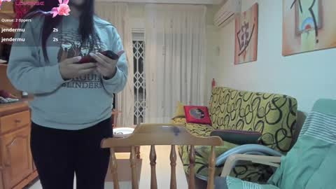 Snapshot of bella_pocahontas3 chatting on January 26, 12:05 am bella_pocahontas3 online show from January 26, 12:05 am