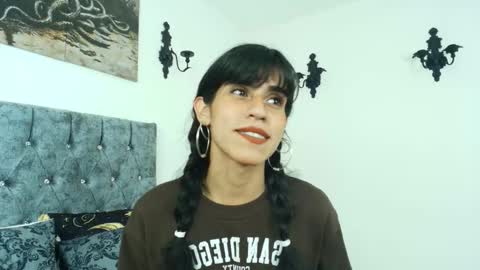 Bella online show from January 16, 9:19 pm