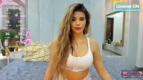 bella_posh online show from October 6, 7:06 am