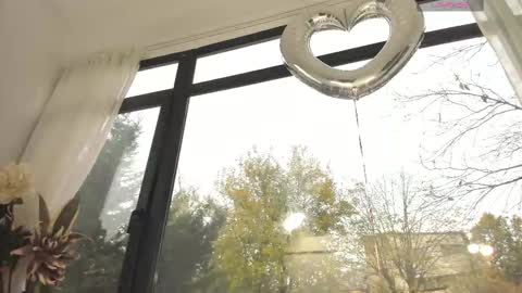 Snapshot of bella_posh chatting on November 18, 6:18 am bella_posh online show from November 18, 6:18 am