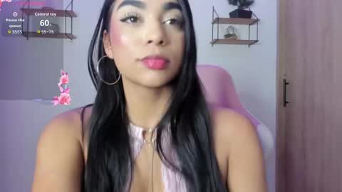 bella_ricci_ online show from September 12, 7:14 pm
