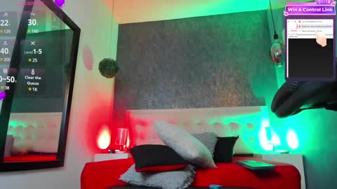 Snapshot of bella_salvatore chatting on January 16, 3:34 am online show from January 16, 3:34 am