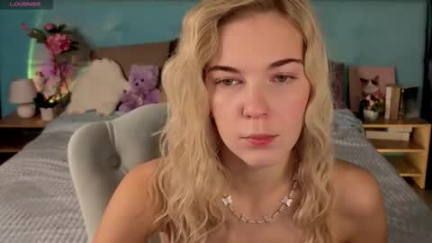 Bella online show from January 19, 12:36 am