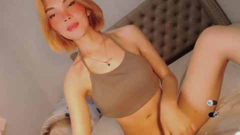 Bella online show from January 30, 11:45 pm