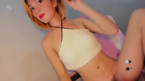 Bella online show from March 10, 10:37 am