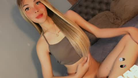 Bella online show from June 12, 3:38 am