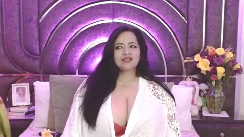 Snapshot of bella_taylor_a chatting on September 18, 2:35 am Bella Taylore online show from September 18, 2:35 am