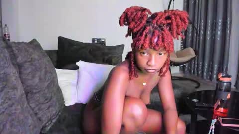 Bella sweetpea online show from October 11, 9:35 pm