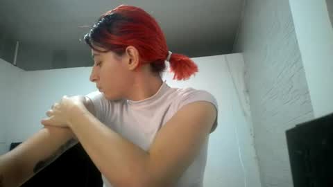 bella_thorne1999 online show from July 7, 2:36 am