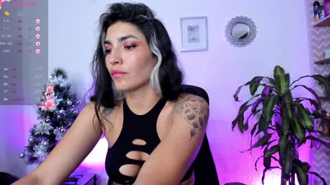 Bella online show from December 14, 10:50 pm