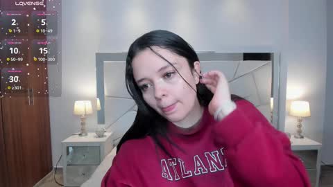  Bella Hadid  online show from December 24, 11:28 am