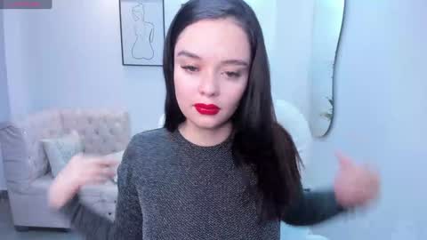  Bella Hadid  online show from January 12, 11:39 am