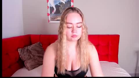 Bella online show from February 10, 1:53 am