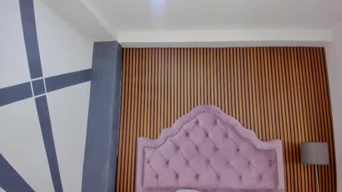 bellaastorm online show from October 13, 8:09 pm