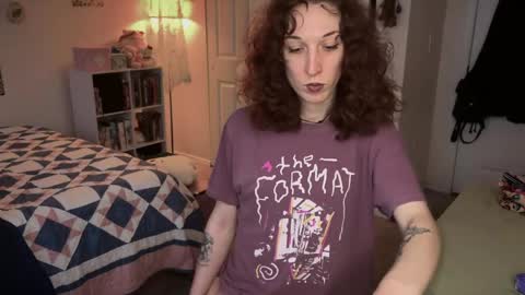 Snapshot of bellababy444 chatting on April 2, 11:02 pm bellababy444 online show from April 2, 11:02 pm