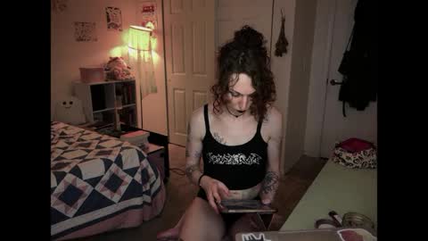 Snapshot of bellababy444 chatting on May 30, 6:43 am bellababy444 online show from May 30, 6:43 am