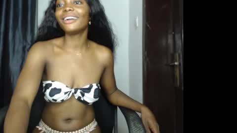 bella online show from October 18, 5:35 pm