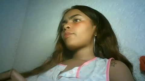 Bella online show from December 19, 7:29 am