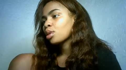 Bella online show from January 5, 1:36 pm