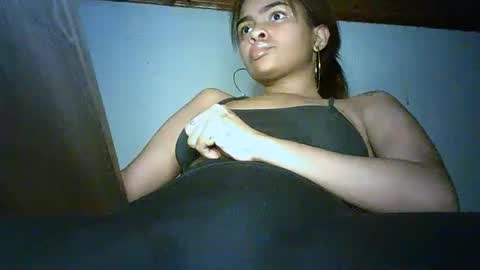 Bella online show from February 24, 8:14 pm