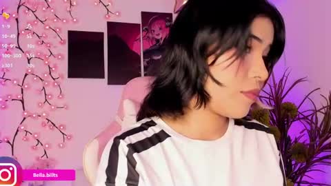 Bella online show from June 20, 1:47 pm