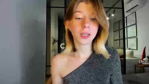 bellacams27 online show from October 6, 7:55 pm