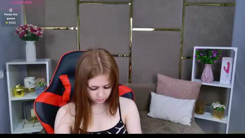 bellacandys online show from June 5, 1:01 am