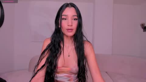  Bella C  online show from December 22, 11:54 am