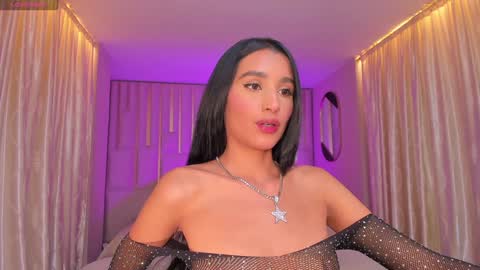 Bella C  online show from January 2, 3:40 pm