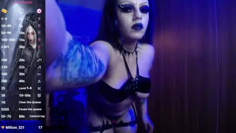 belladona_trix online show from June 10, 8:19 pm