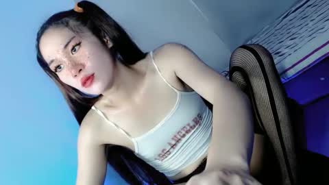 Snapshot of bellafucks1 chatting on March 8, 5:28 am Bella rowt online show from March 8, 5:28 am