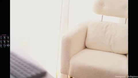 BellaGiaxx online show from September 10, 2:17 pm