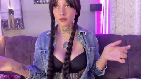 Bella online show from October 13, 3:50 am