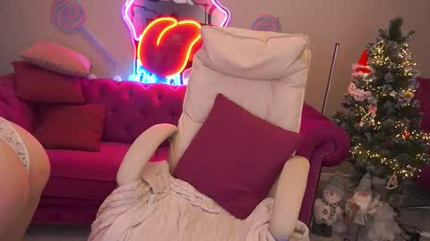 Bella online show from January 19, 5:44 am