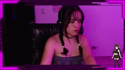 Bella Monteluna online show from October 21, 3:29 am