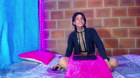 bellamy_094 online show from September 25, 6:11 pm