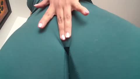 Camille  online show from January 1, 7:32 pm