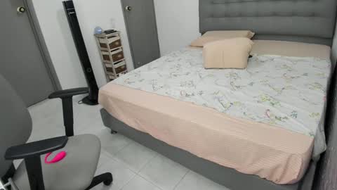 Bella  Angelycal online show from February 13, 3:24 pm