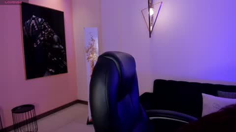 Snapshot of bellarosex1 chatting on December 3, 4:36 am Bella Rose online show from December 3, 4:36 am