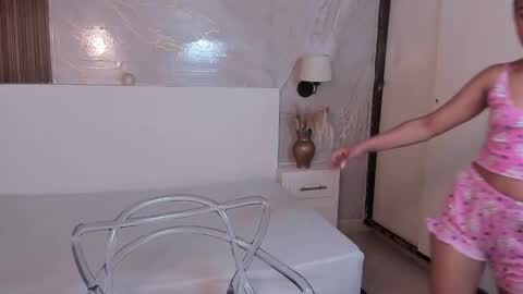 Bella online show from October 10, 12:37 pm