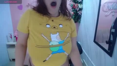 Snapshot of bellatrix_ch chatting on July 28, 12:48 pm Bella online show from July 28, 12:48 pm