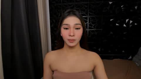 bella online show from June 27, 4:28 am