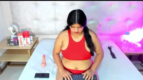 BellaWIlliams online show from June 12, 4:22 am