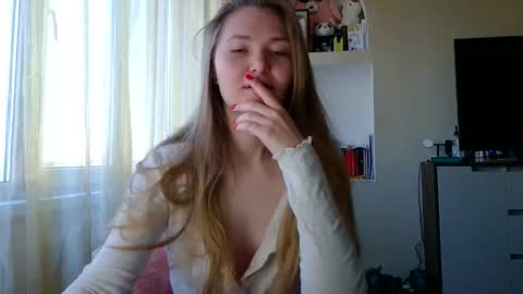 Snapshot of belle_0402 chatting on September 12, 4:01 am Belle online show from September 12, 4:01 am