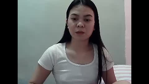 Belle online show from December 11, 6:14 am