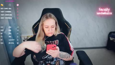 Your Annabelle Wolf  online show from March 10, 5:07 pm