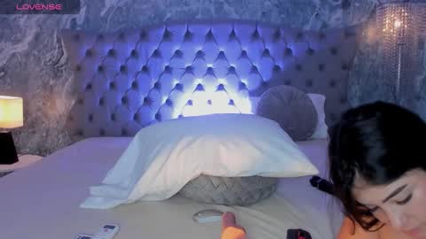 Belinda online show from October 2, 7:10 pm