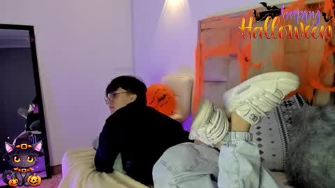 Neon online show from October 20, 11:43 am